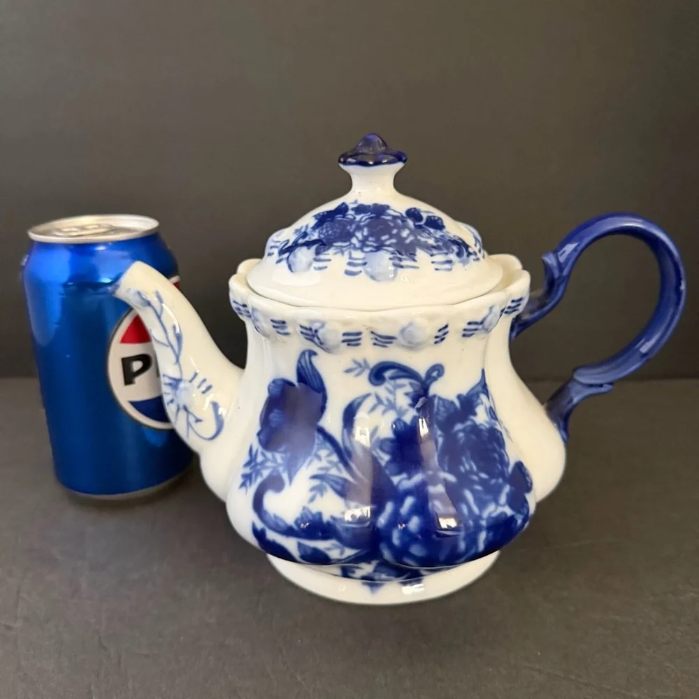 Blue & White Floral Ceramic Teapot - Picture 3 of 16